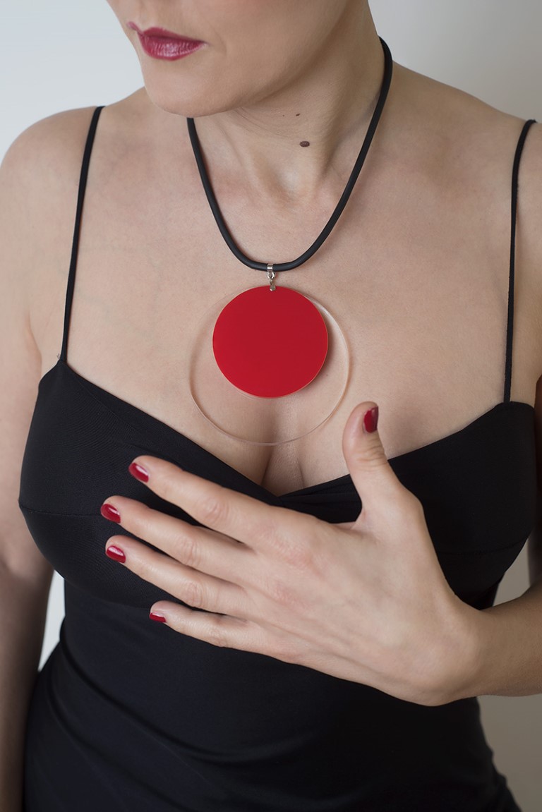 Ciondolo SOLELUNA modella rosso